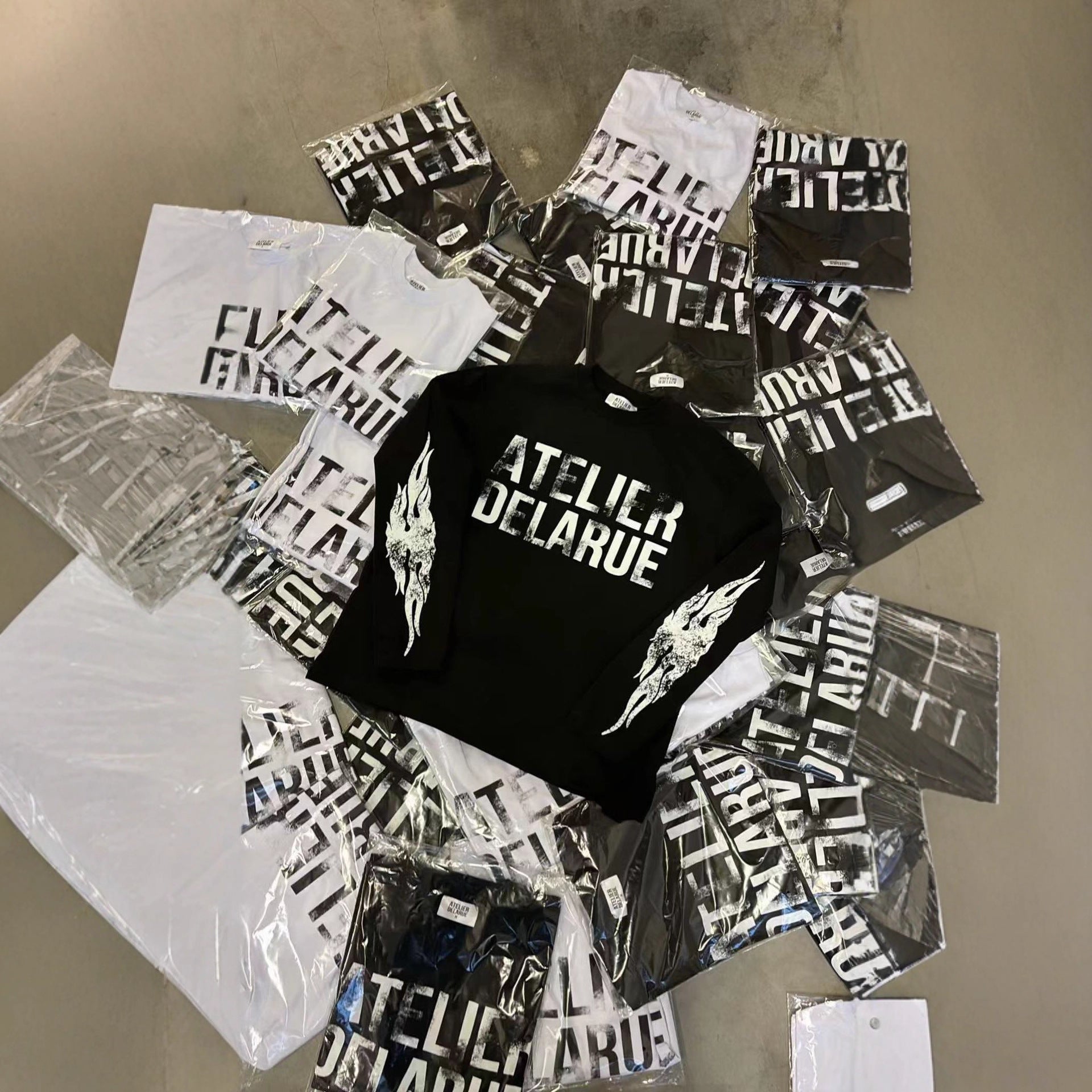 "Atelier Delarue" Long Sleeve Cotton Graphic T-Shirt